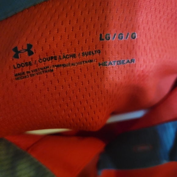 Under Armour red polo - Picture 4 of 7